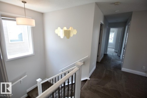 Upper 1929 Davidson Wynd, Edmonton, AB - Indoor Photo Showing Other Room