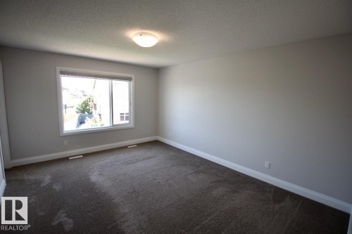 Upper 1929 Davidson Wynd, Edmonton, AB - Indoor Photo Showing Other Room