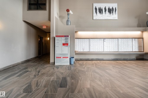 325 1520 Hammond Gate, Edmonton, AB - Indoor Photo Showing Other Room