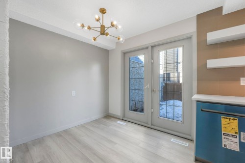 81 Willowdale Place, Edmonton, AB - Indoor Photo Showing Other Room