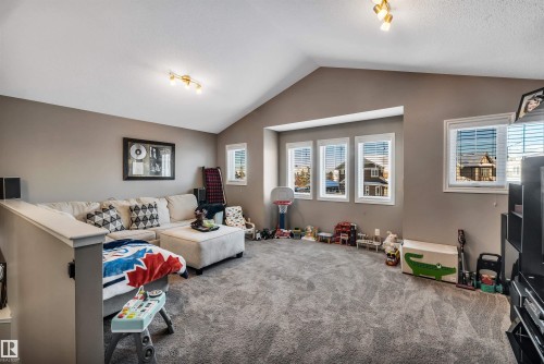 1539 Chapman Way Sw, Edmonton, AB - Indoor