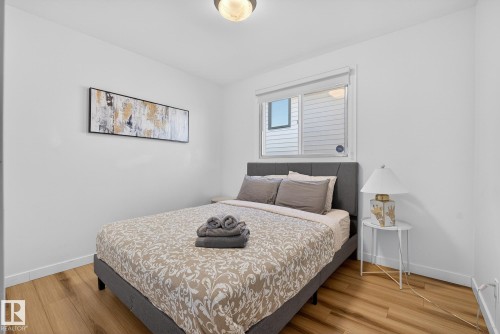 9616 64 Street, Edmonton, AB - Indoor Photo Showing Bedroom
