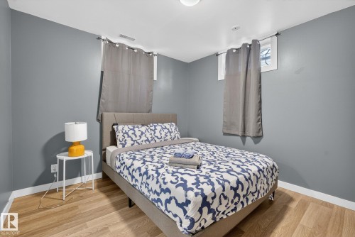 9616 64 Street, Edmonton, AB - Indoor Photo Showing Bedroom