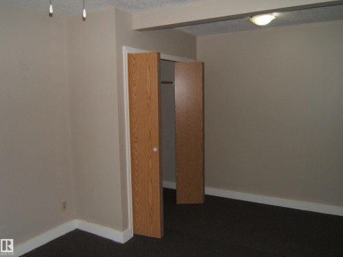 4901 47 Avenue, Myrnam, AB - Indoor Photo Showing Other Room