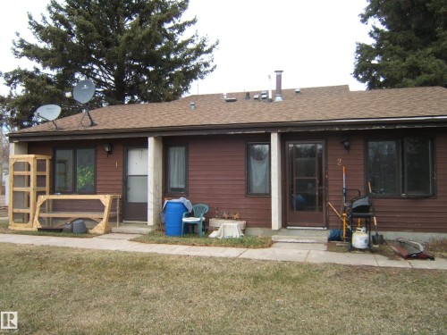 4901 47 Avenue, Myrnam, AB - Outdoor