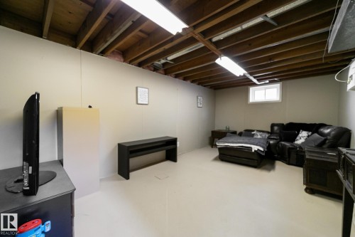 5228 53 Avenue, Viking, AB - Indoor Photo Showing Basement