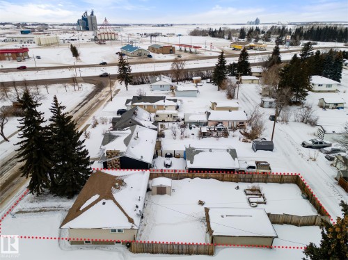 5228 53 Avenue, Viking, AB - Outdoor With View