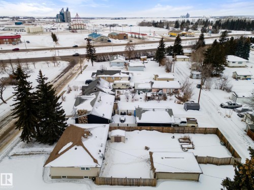 5228 53 Avenue, Viking, AB - Outdoor With View