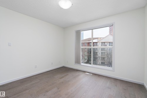 409 10221 111 Street, Edmonton, AB - Indoor Photo Showing Other Room