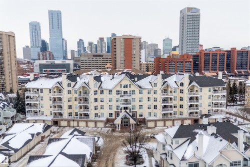 409 10221 111 Street, Edmonton, AB - Outdoor With Facade