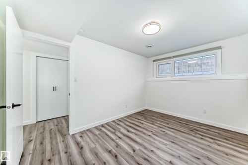 3426 135A Avenue, Edmonton, AB - Indoor Photo Showing Other Room