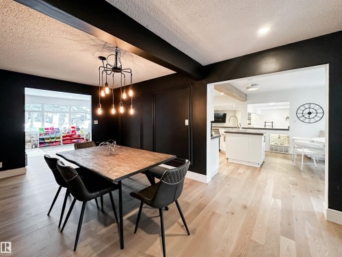 23 Flagstone Crescent, St. Albert, AB - Indoor