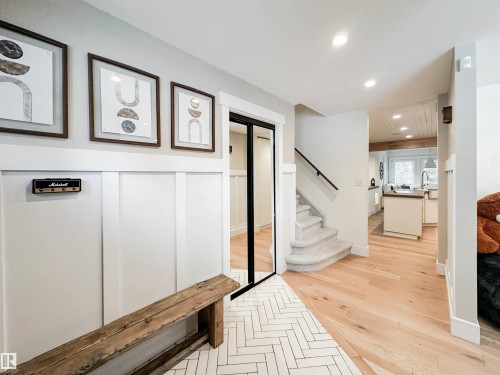 23 Flagstone Crescent, St. Albert, AB - Indoor Photo Showing Other Room