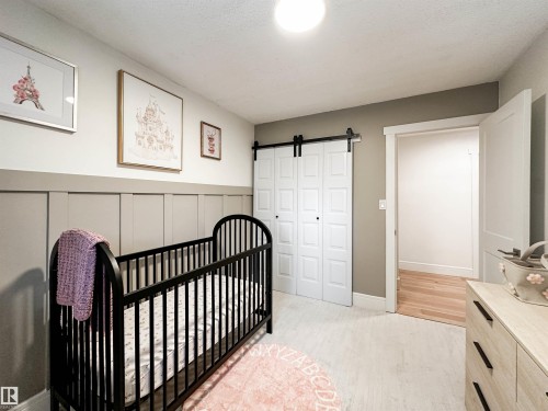 23 Flagstone Crescent, St. Albert, AB - Indoor Photo Showing Bedroom