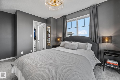 18 1140 Chappelle Boulevard, Edmonton, AB - Indoor Photo Showing Bedroom