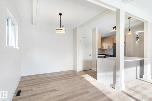 5504 94A Avenue, Edmonton, AB - Indoor Photo Showing Other Room