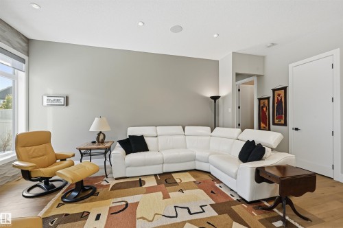 4605 Knight Point(E), Edmonton, AB - Indoor Photo Showing Living Room