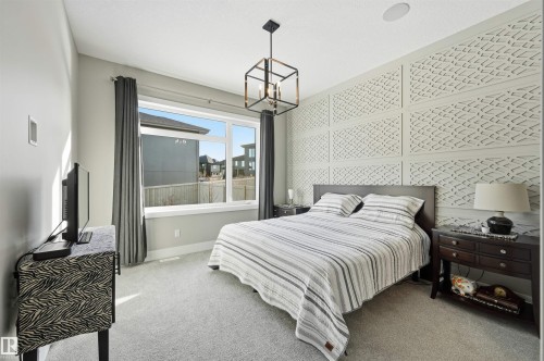 4605 Knight Point(E), Edmonton, AB - Indoor Photo Showing Bedroom