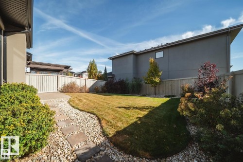 4605 Knight Point(E), Edmonton, AB - Outdoor