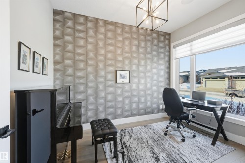 4605 Knight Point(E), Edmonton, AB - Indoor