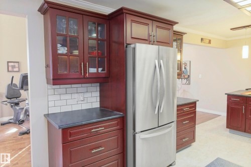 5226 43 Street, Barrhead, AB - Indoor Photo Showing Kitchen