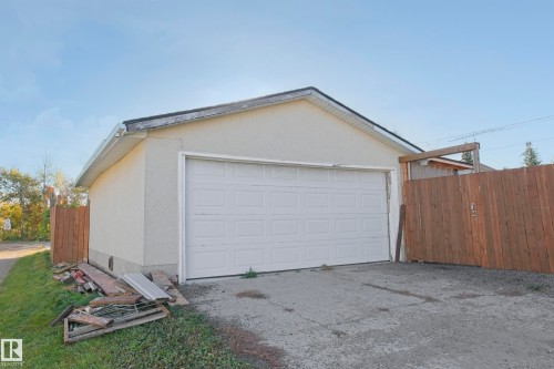 5226 43 Street, Barrhead, AB - Outdoor With Exterior