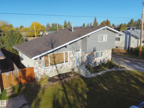 5226 43 Street, Barrhead, AB - Outdoor