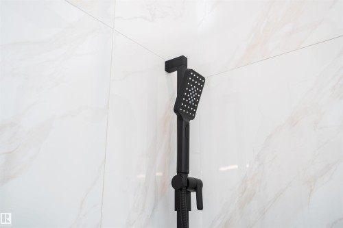 165 Edgewater Cir, Leduc, AB - 