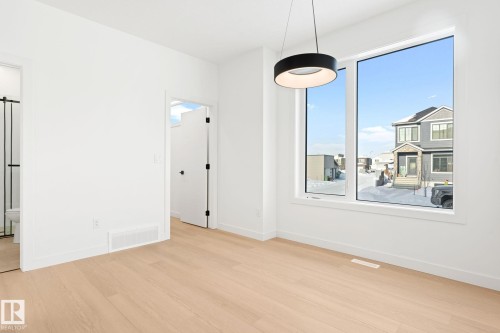 94 Blackbird Bend, Fort Saskatchewan, AB - Indoor Photo Showing Other Room