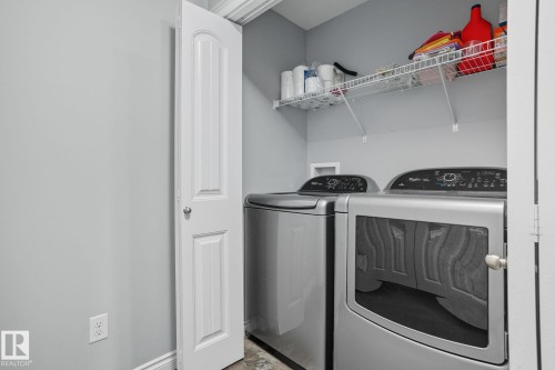 1565 33A Street, Edmonton, AB - Indoor Photo Showing Laundry Room