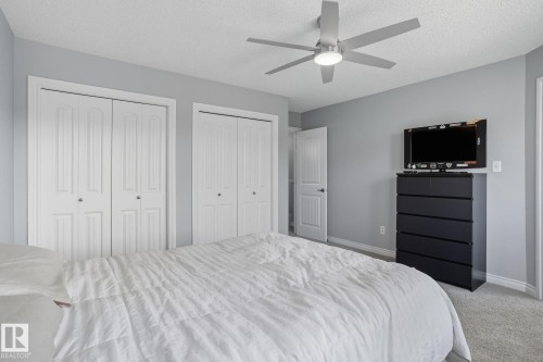 1565 33A Street, Edmonton, AB - Indoor Photo Showing Bedroom