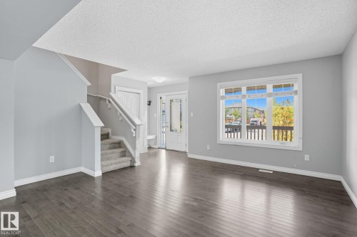 1565 33A Street, Edmonton, AB - Indoor