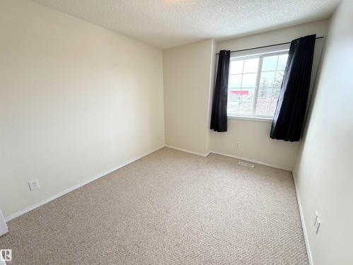 14005 158A Avenue, Edmonton, AB - Indoor Photo Showing Other Room
