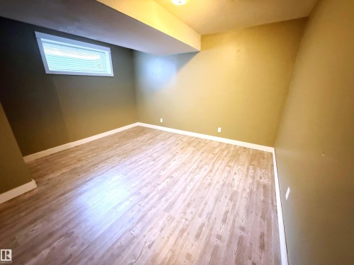 14005 158A Avenue, Edmonton, AB - Indoor Photo Showing Other Room
