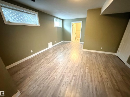 14005 158A Avenue, Edmonton, AB - Indoor Photo Showing Other Room