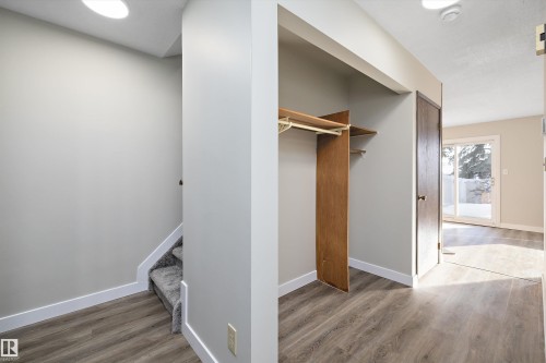 3127 139 Avenue, Edmonton, AB - Indoor Photo Showing Other Room