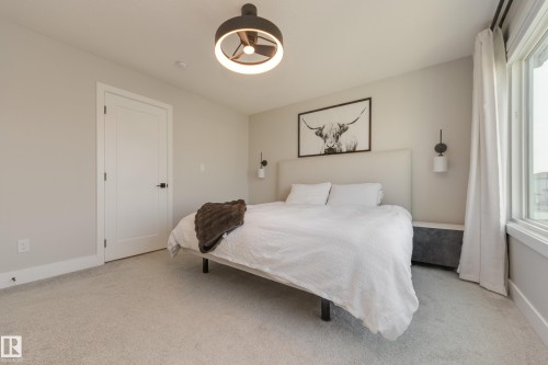 205 Caledonia Drive, Leduc, AB - Indoor Photo Showing Bedroom