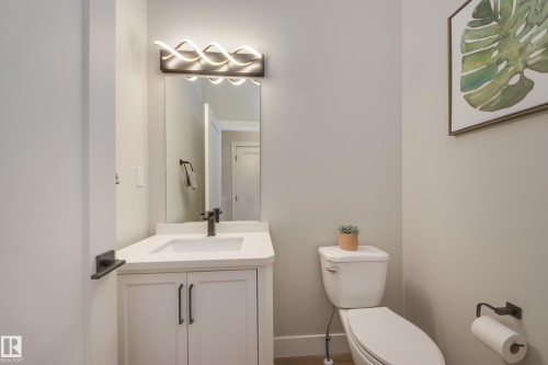 205 Caledonia Drive, Leduc, AB - Indoor Photo Showing Bathroom