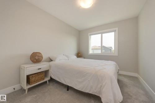 205 Caledonia Drive, Leduc, AB - Indoor Photo Showing Bedroom
