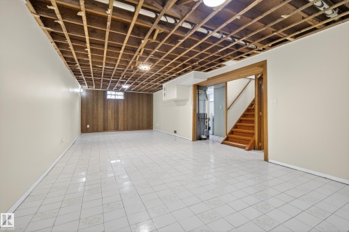 13116 63 Street, Edmonton, AB - Indoor Photo Showing Other Room