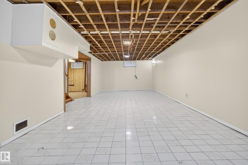 13116 63 Street, Edmonton, AB - Indoor Photo Showing Other Room