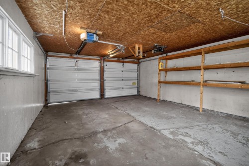 13116 63 Street, Edmonton, AB - Indoor Photo Showing Garage