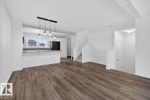 279 Southfork Drive, Leduc, AB - Indoor