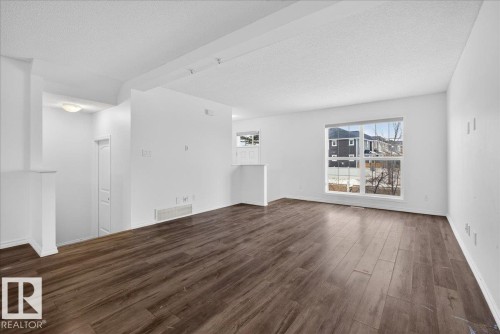 279 Southfork Drive, Leduc, AB - Indoor Photo Showing Living Room