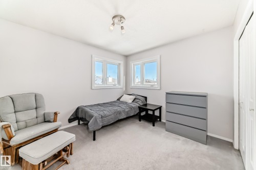 12924 157 Avenue, Edmonton, AB - Indoor Photo Showing Bedroom