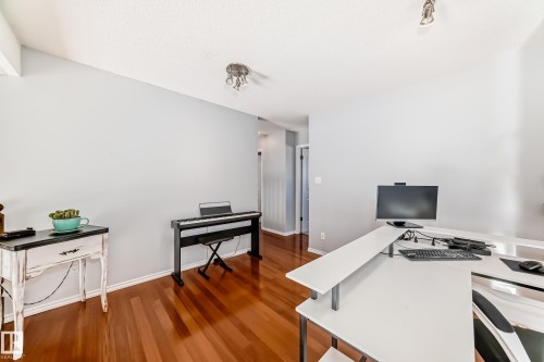 12924 157 Avenue, Edmonton, AB - Indoor Photo Showing Other Room