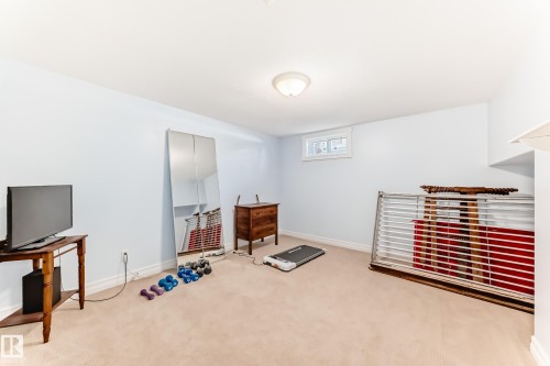 12924 157 Avenue, Edmonton, AB - Indoor