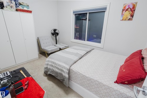 View of bedroom - 415 2203 44 Avenue, Edmonton, AB - Indoor Photo Showing Bedroom