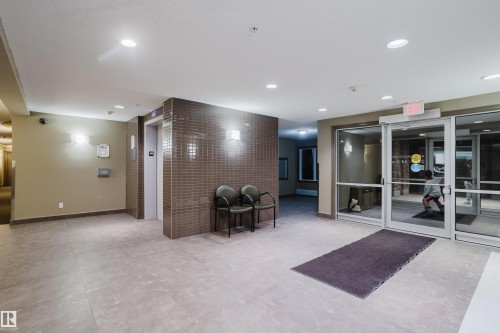 View of building lobby - 415 2203 44 Avenue, Edmonton, AB - Indoor