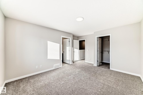 5025 Kinney Link Link, Edmonton, AB - Indoor Photo Showing Other Room